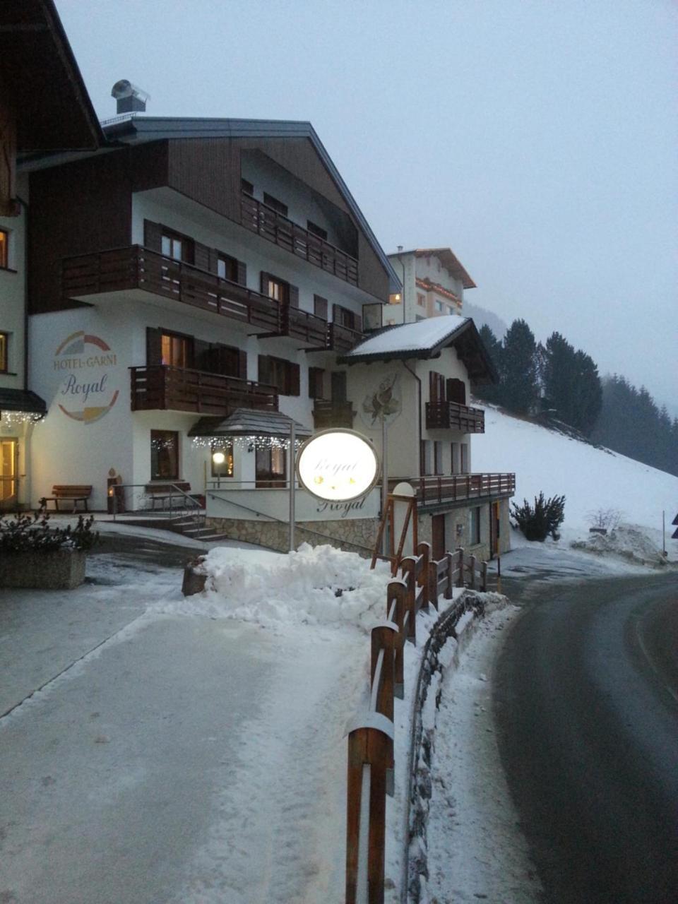 Hotel Garni Royal Arraba Exterior foto
